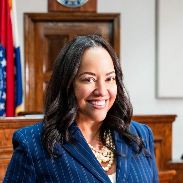 Gina Lawrence