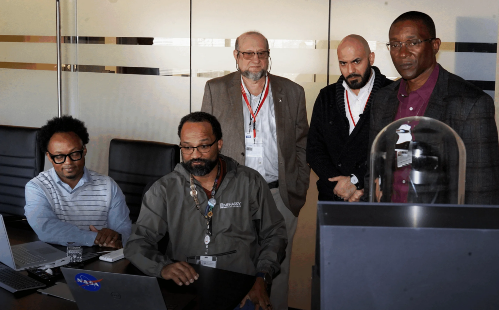 Presentation of Exobox to School of Dentistry faculty